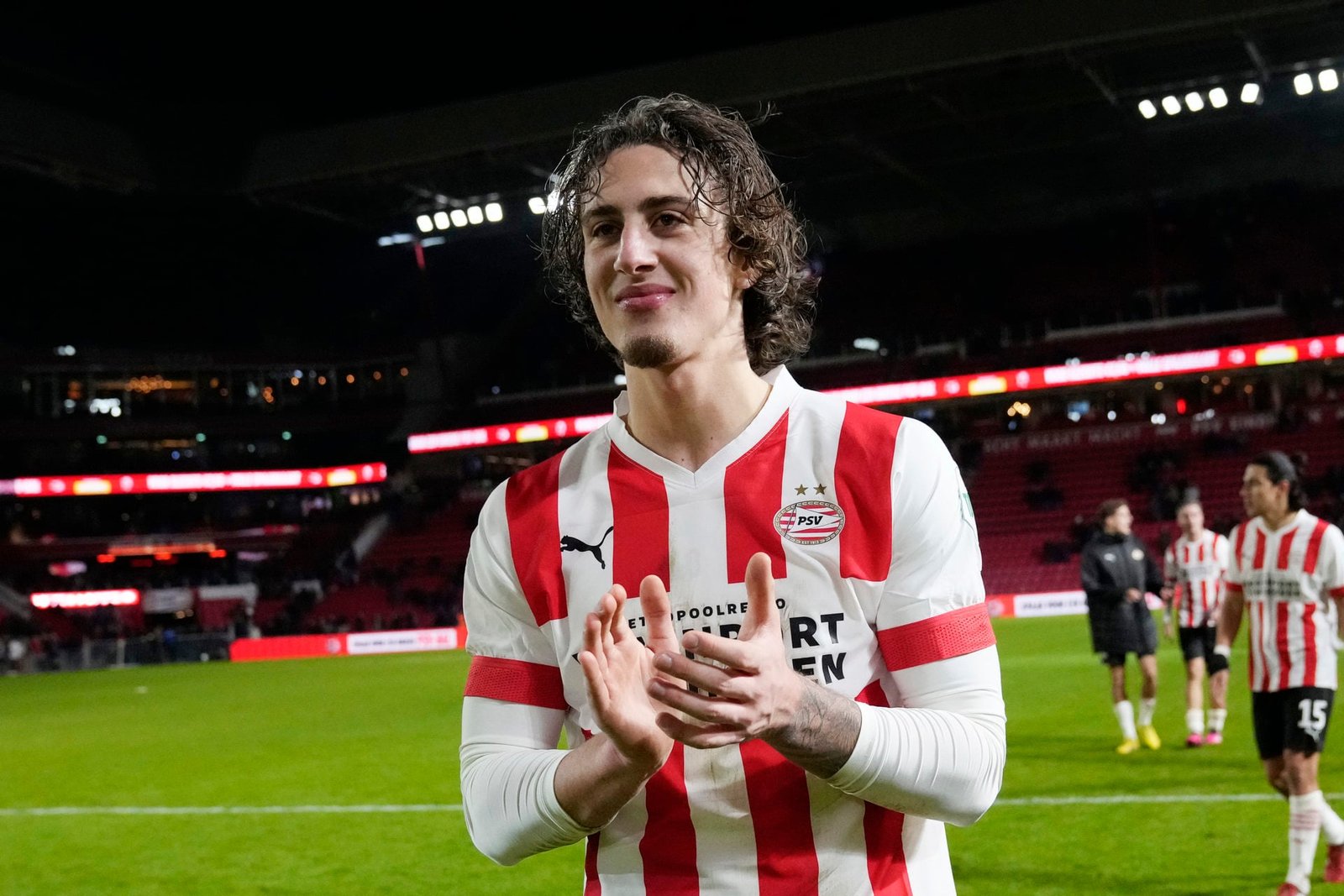 ‘I drop back, don’t stay in the box’ – Portugal striker explains how he’s different 